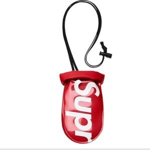 Supreme | Accessories | Supreme Sealline See Pouch Small | Poshmark